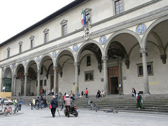 Italian architects also revived the classical style. Burnelleschi's Ospedale degli Innocenti showcases