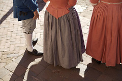 rhinegraves/petticoat breeches-17th Century