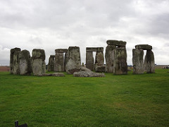 Stonehenge Wiltshire, U.K. Neolithic Europe. c. 2500-1600 B.C.E. Sandstone Stonehenge is a famous site know for its large circles of massive stones in a seemingly random location as well as the mystery surrounding how and why it was built. The stones are believed to be from local quarries and farther off mountains. There is also evidence of mud, wood, and ropes assisting in the construction of the site.